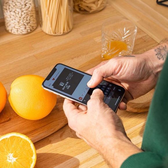 Lovebox Pixel Black & White Long Distance Love Note Messaging Device - Picture 5 of 12